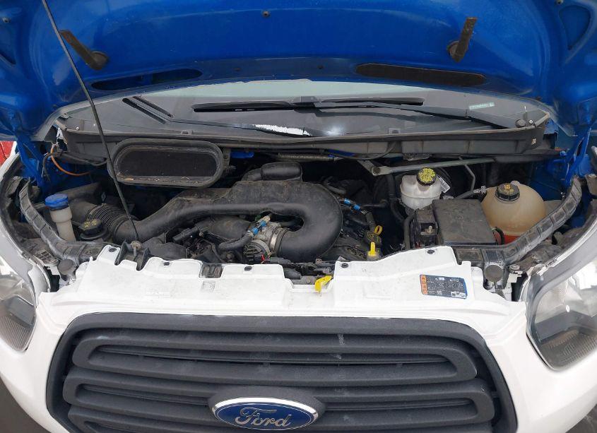 Photo 10 of 2018 Ford Transit-250 (VIN 1FTYR2CM4JKA07512)