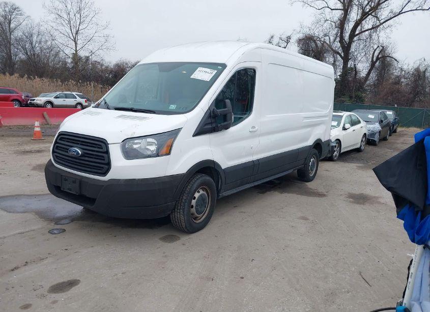 Photo 2 of 2018 Ford Transit-250 (VIN 1FTYR2CM4JKA07512)