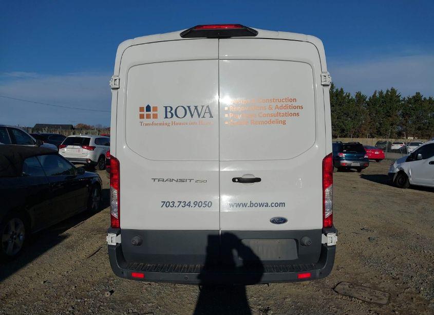 Photo 17 of 2018 Ford Transit-250 (VIN 1FTYR2CM4JKA41479)