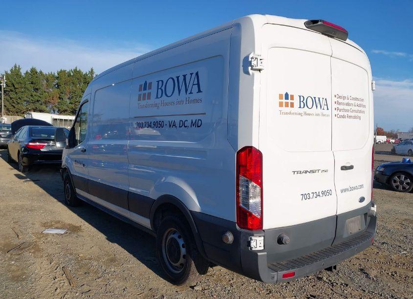 Photo 3 of 2018 Ford Transit-250 (VIN 1FTYR2CM4JKA41479)
