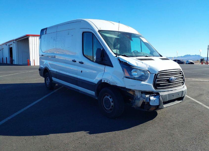 2019 Ford Transit-250 (VIN 1FTYR2CM4KKA09276) main photo