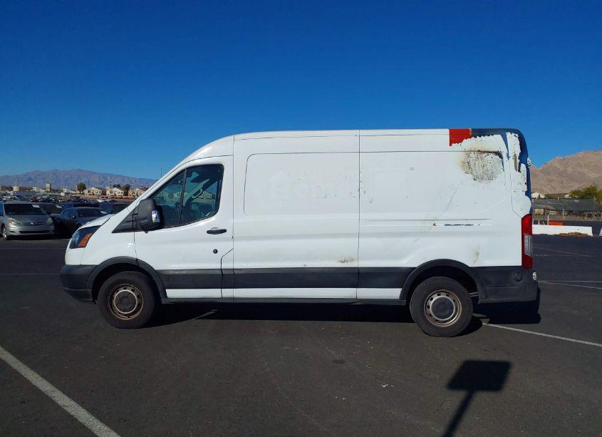 Photo 14 of 2019 Ford Transit-250 (VIN 1FTYR2CM4KKA09276)
