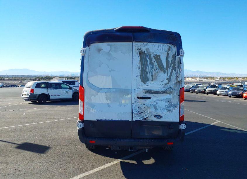 Photo 16 of 2019 Ford Transit-250 (VIN 1FTYR2CM4KKA09276)