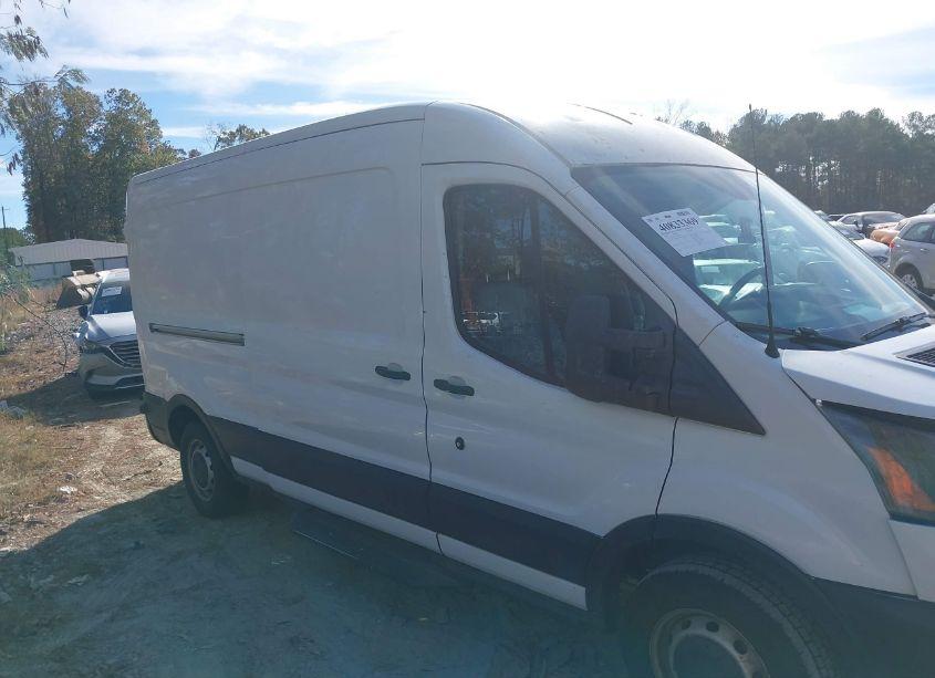 Photo 13 of 2019 Ford Transit-250 (VIN 1FTYR2CM4KKA26370)
