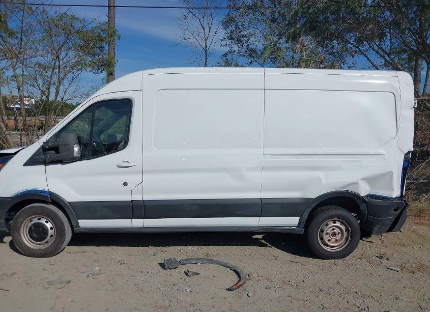 Photo 14 of 2019 Ford Transit-250 (VIN 1FTYR2CM4KKA26370)