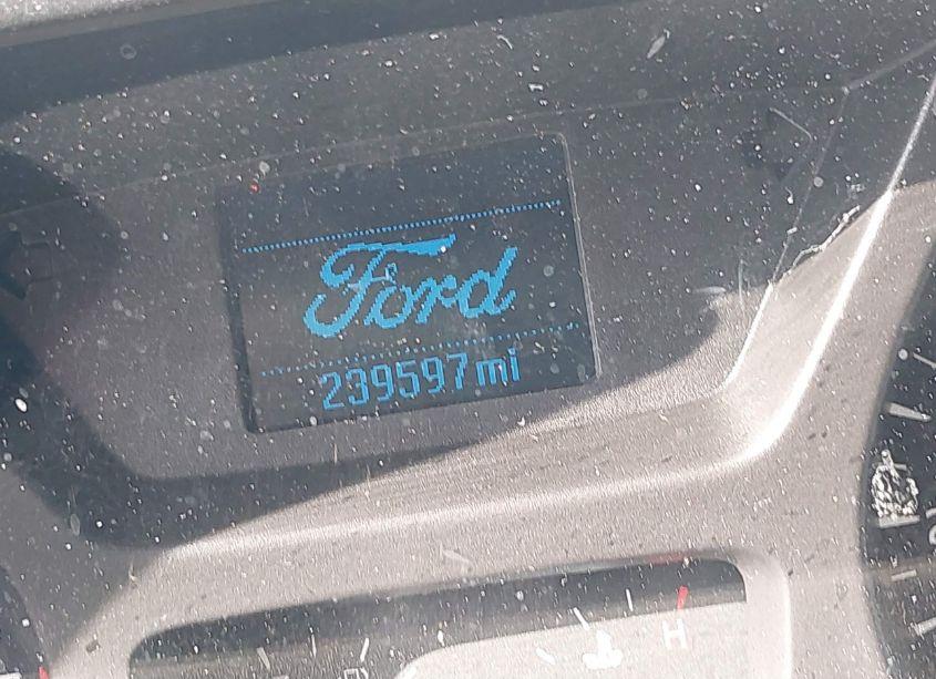 Photo 15 of 2019 Ford Transit-250 (VIN 1FTYR2CM4KKA26370)