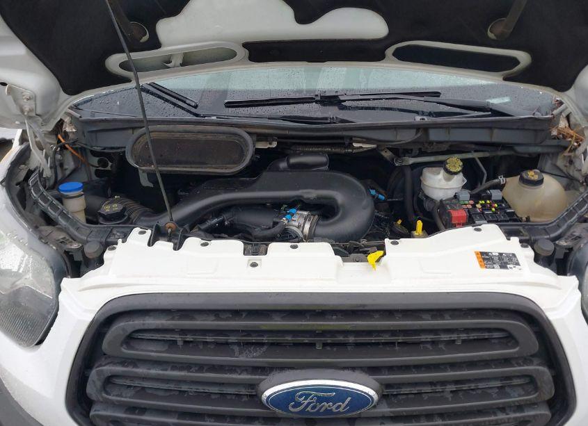 Photo 10 of 2016 Ford Transit-250 (VIN 1FTYR2CM5GKB01763)