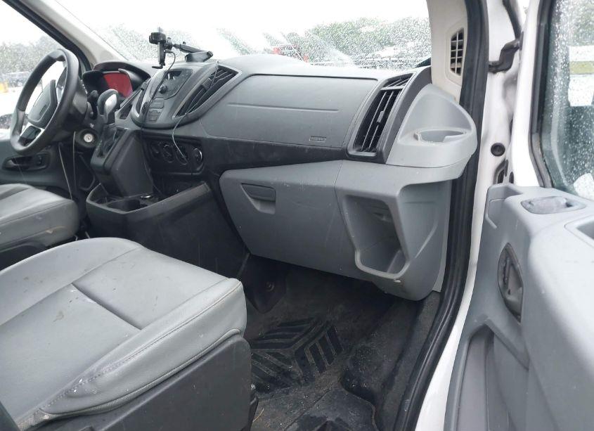 Photo 5 of 2016 Ford Transit-250 (VIN 1FTYR2CM5GKB01763)