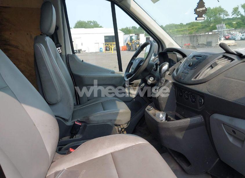 Photo 5 of 2018 Ford Transit-250 (VIN 1FTYR2CM5JKA24044)