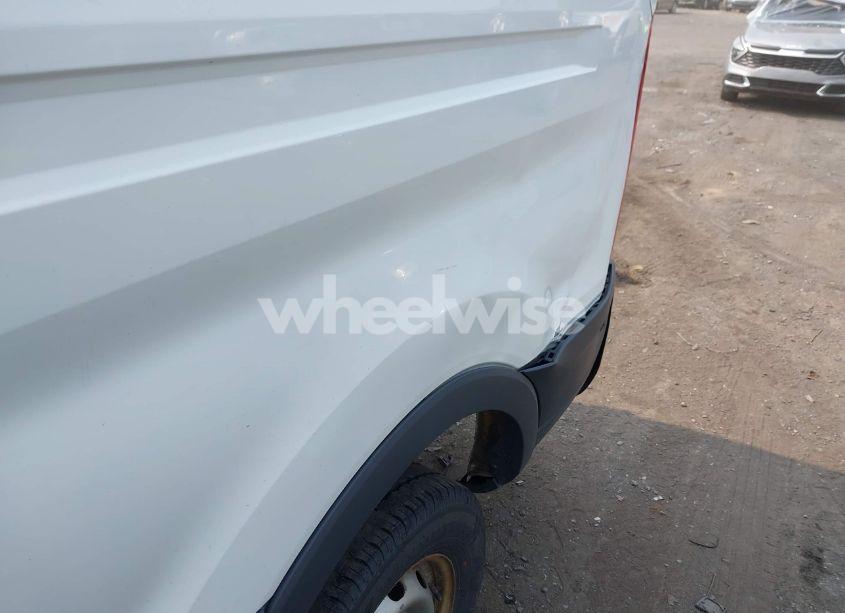 Photo 6 of 2018 Ford Transit-250 (VIN 1FTYR2CM5JKA24044)