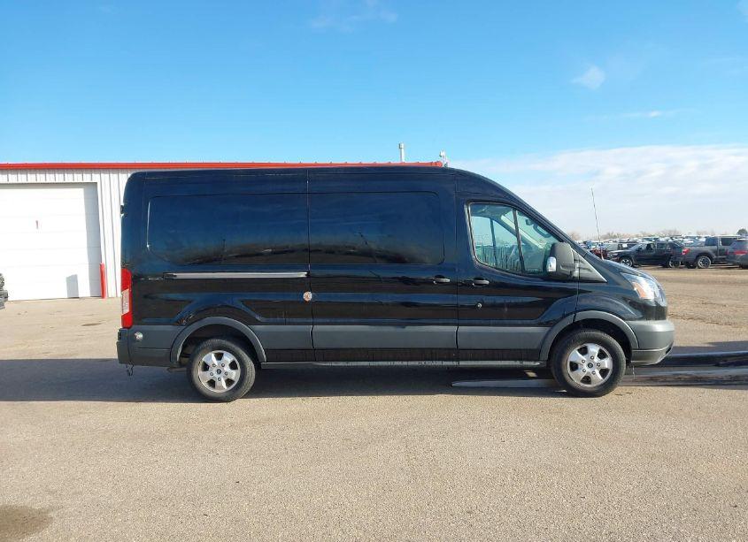 Photo 13 of 2018 Ford Transit-250 (VIN 1FTYR2CM5JKB37699)