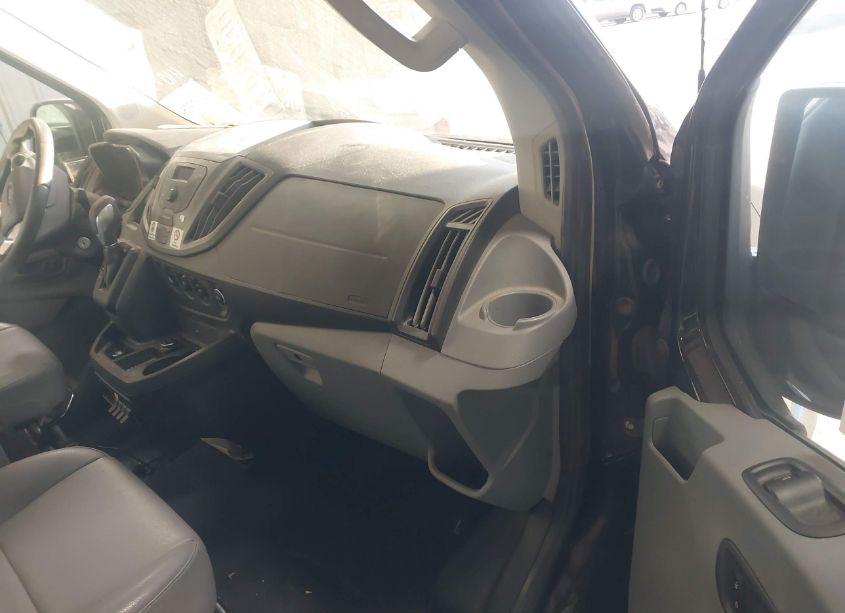 Photo 5 of 2018 Ford Transit-250 (VIN 1FTYR2CM5JKB37699)