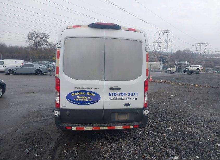 Photo 16 of 2019 Ford Transit-250 (VIN 1FTYR2CM5KKA48734)