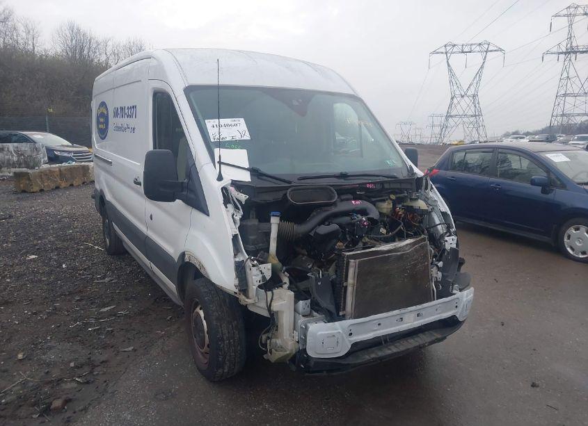 Photo 6 of 2019 Ford Transit-250 (VIN 1FTYR2CM5KKA48734)