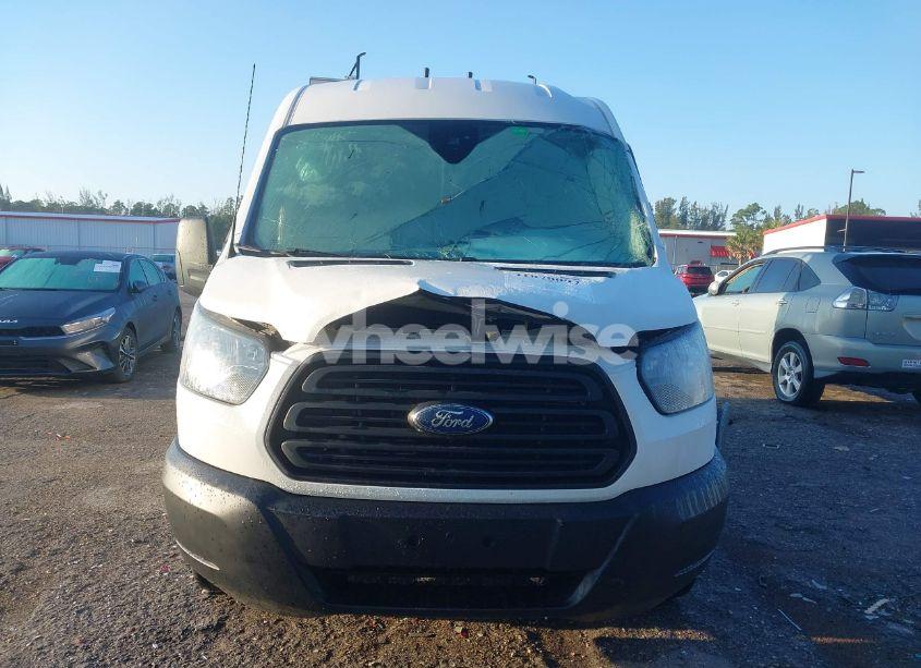 Photo 13 of 2019 Ford Transit-250 (VIN 1FTYR2CM5KKA87758)