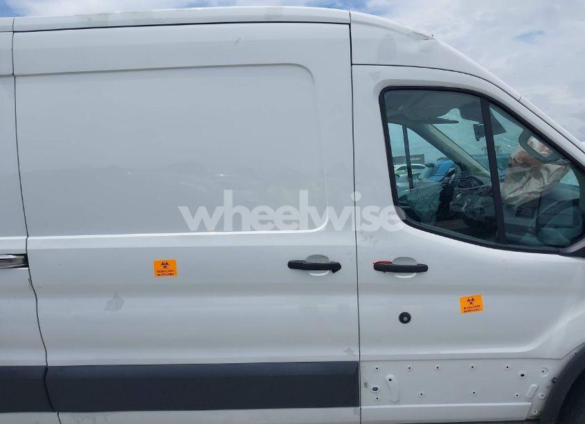 Photo 13 of 2016 Ford Transit (VIN 1FTYR2CM6GKA28810)