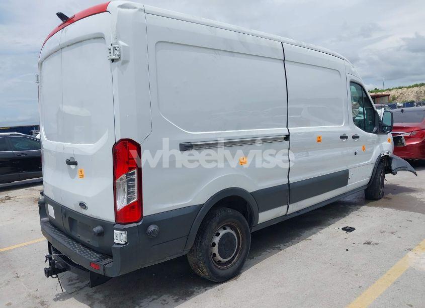 Photo 4 of 2016 Ford Transit (VIN 1FTYR2CM6GKA28810)