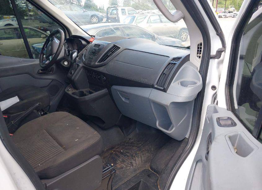 Photo 5 of 2017 Ford Transit-250 (VIN 1FTYR2CM6HKB27595)