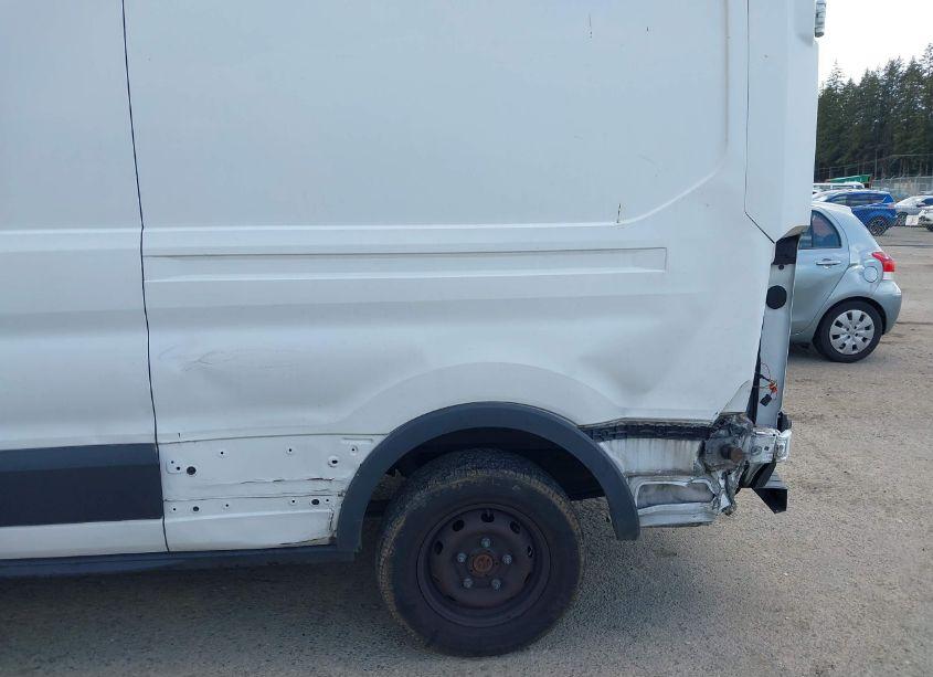 Photo 6 of 2017 Ford Transit-250 (VIN 1FTYR2CM6HKB27595)