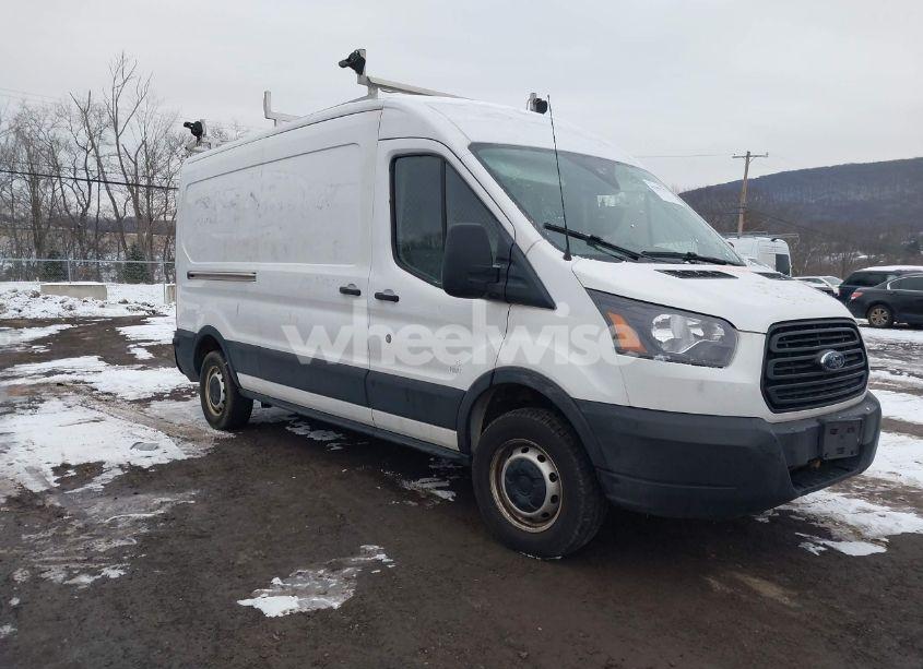 2019 Ford Transit-250 (VIN 1FTYR2CM6KKA32008) main photo