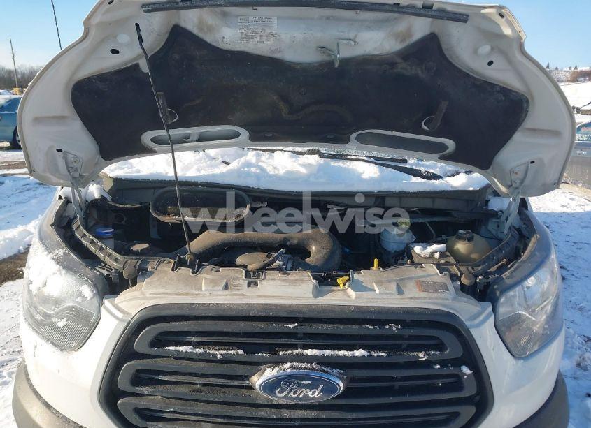 Photo 10 of 2019 Ford Transit-250 (VIN 1FTYR2CM6KKA32008)