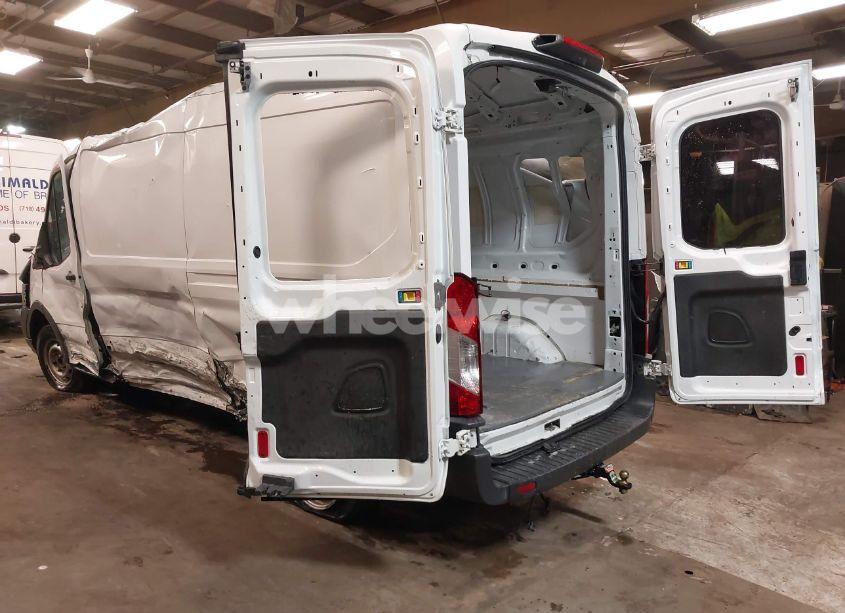 Photo 3 of 2018 Ford Transit-250 (VIN 1FTYR2CM7JKA85654)