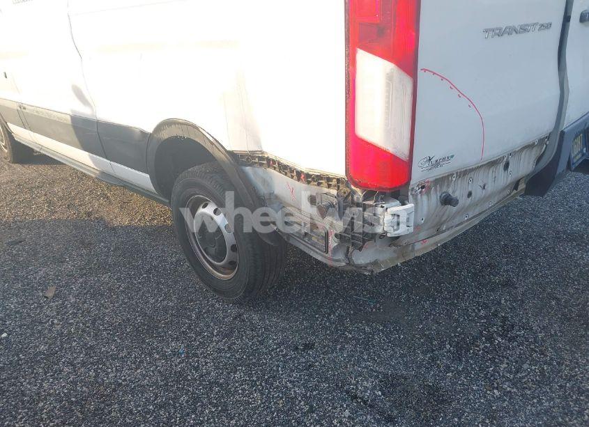 Photo 6 of 2019 Ford Transit-250 (VIN 1FTYR2CM7KKA58410)