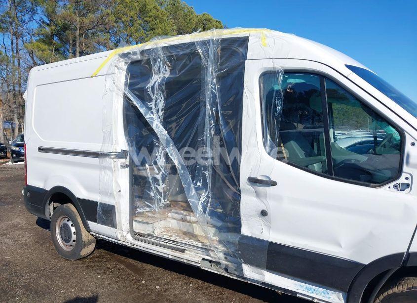 Photo 6 of 2019 Ford Transit-250 (VIN 1FTYR2CM7KKB15379)