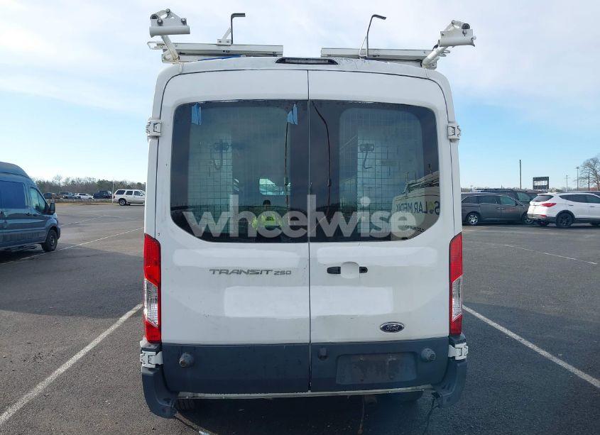 Photo 16 of 2017 Ford Transit-250 N/A (VIN 1FTYR2CM8HKB52563)