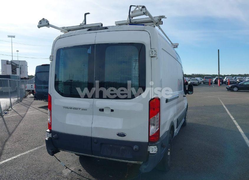 Photo 4 of 2017 Ford Transit-250 N/A (VIN 1FTYR2CM8HKB52563)