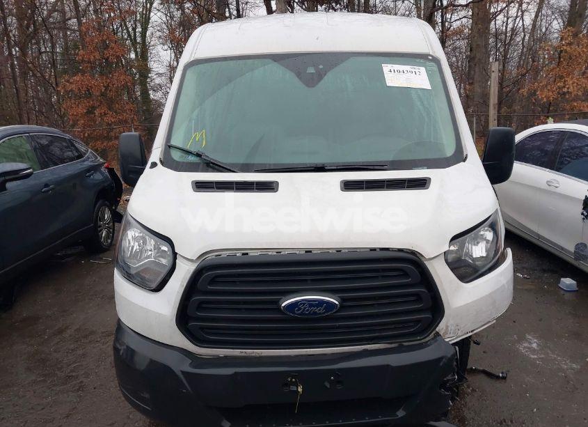 Photo 12 of 2018 Ford Transit-250 (VIN 1FTYR2CM8JKA51027)