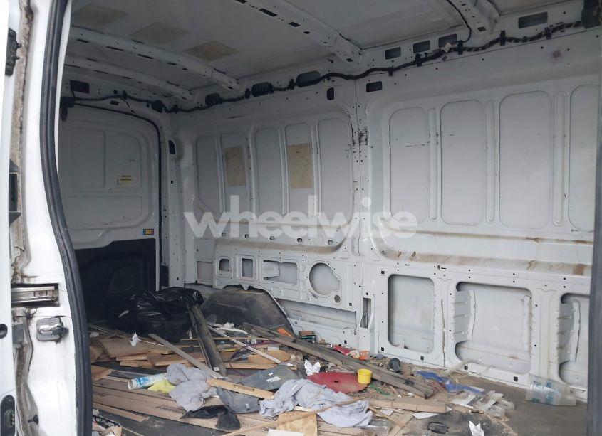 Photo 8 of 2018 Ford Transit-250 (VIN 1FTYR2CM8JKA51027)