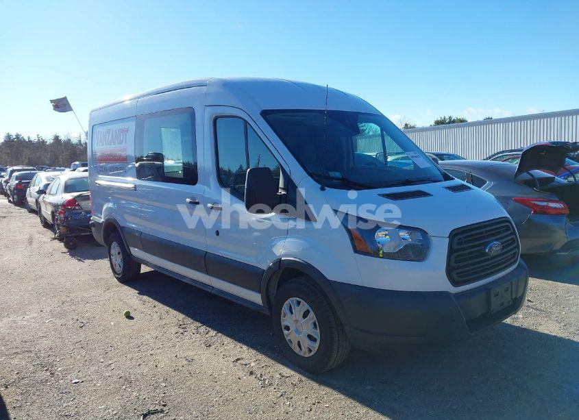 2018 Ford Transit-250 (VIN 1FTYR2CM8JKB23893) main photo
