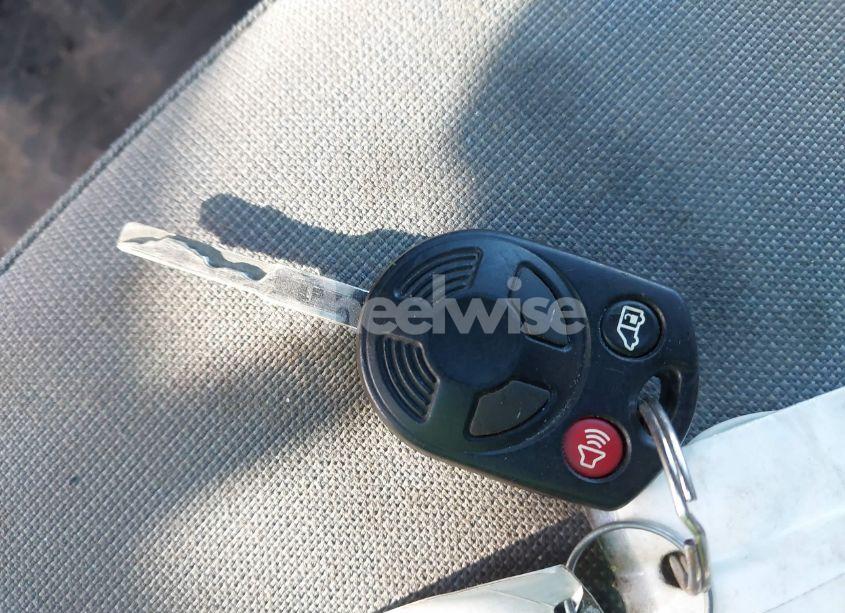 Photo 11 of 2018 Ford Transit-250 (VIN 1FTYR2CM8JKB23893)