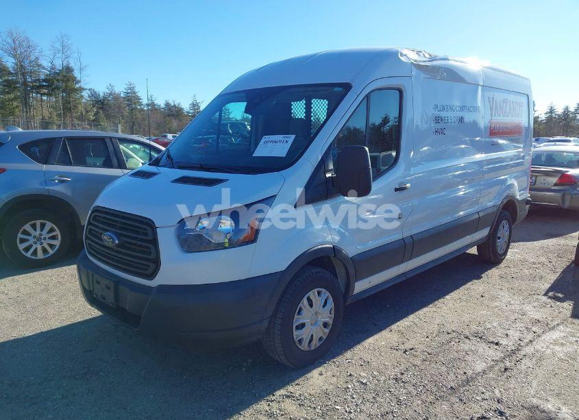Photo 2 of 2018 Ford Transit-250 (VIN 1FTYR2CM8JKB23893)