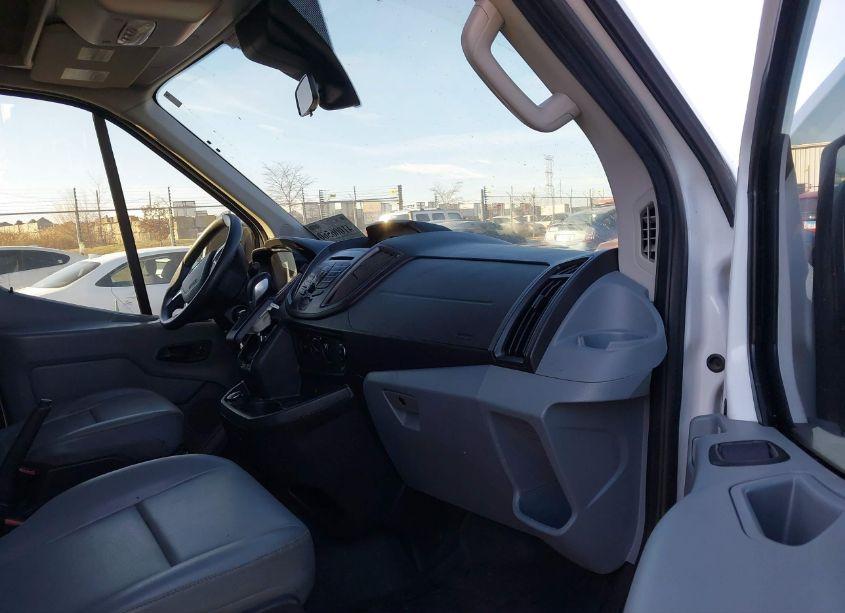 Photo 5 of 2019 Ford Transit-250 (VIN 1FTYR2CM8KKB07744)