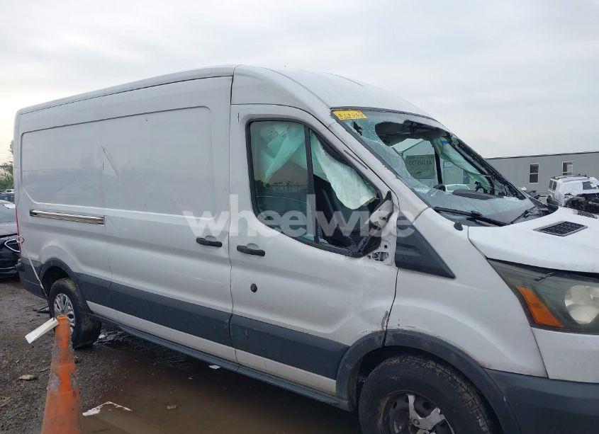 Photo 13 of 2018 Ford Transit-250 (VIN 1FTYR2CM9JKB14054)