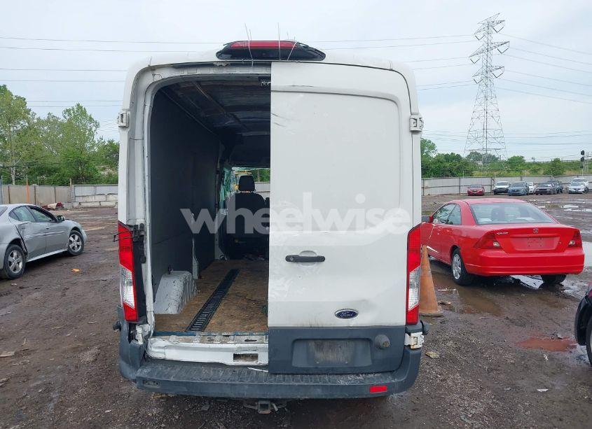 Photo 16 of 2018 Ford Transit-250 (VIN 1FTYR2CM9JKB14054)