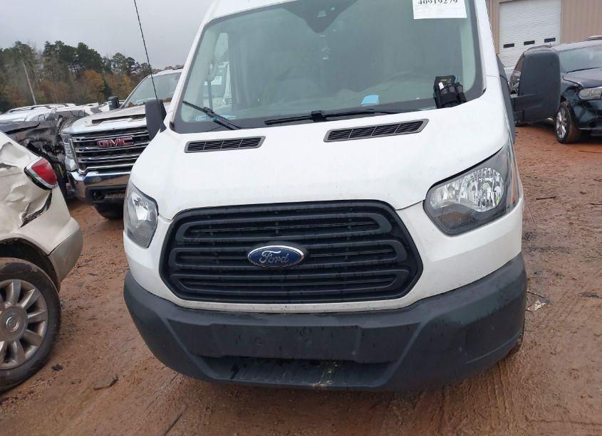 Photo 12 of 2019 Ford Transit-250 (VIN 1FTYR2CM9KKB59481)