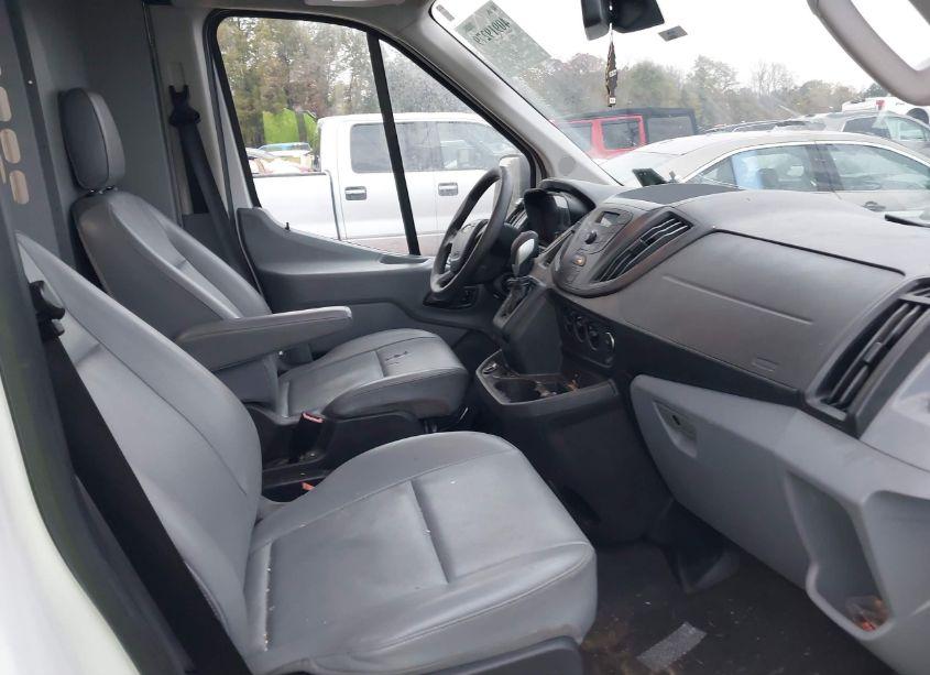Photo 5 of 2019 Ford Transit-250 (VIN 1FTYR2CM9KKB59481)