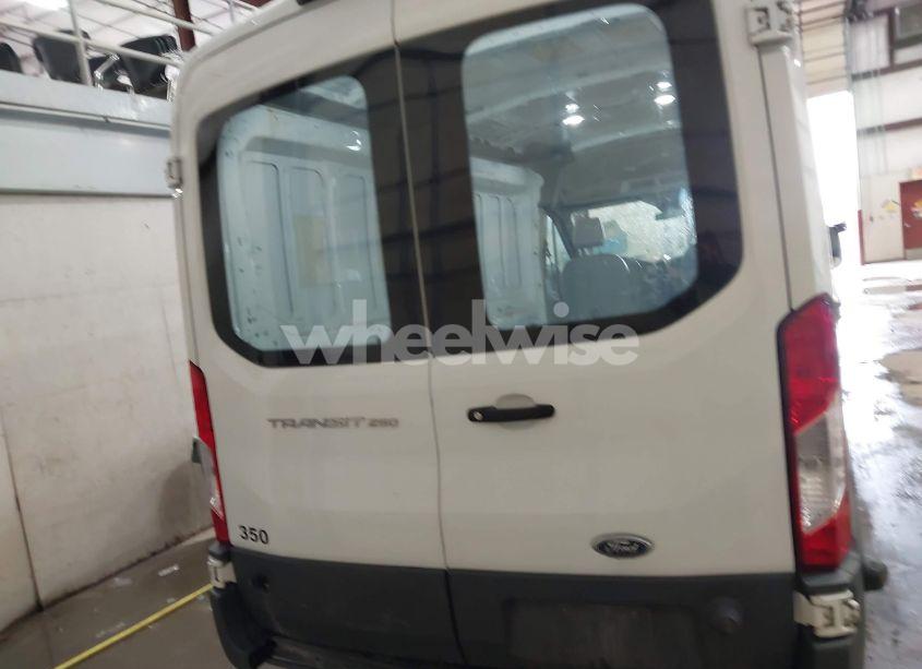 Photo 16 of 2018 Ford Transit-250 (VIN 1FTYR2CMXJKB02754)