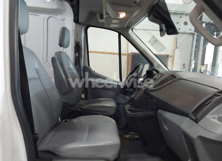 Photo 5 of 2018 Ford Transit-250 (VIN 1FTYR2CMXJKB02754)