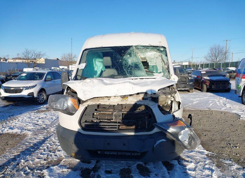 Photo 12 of 2018 Ford Transit-250 (VIN 1FTYR2CMXJKB27279)