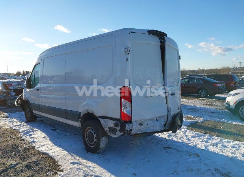 Photo 3 of 2018 Ford Transit-250 (VIN 1FTYR2CMXJKB27279)