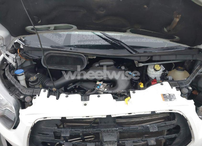 Photo 10 of 2018 Ford Transit-250 (VIN 1FTYR2CMXJKB40100)