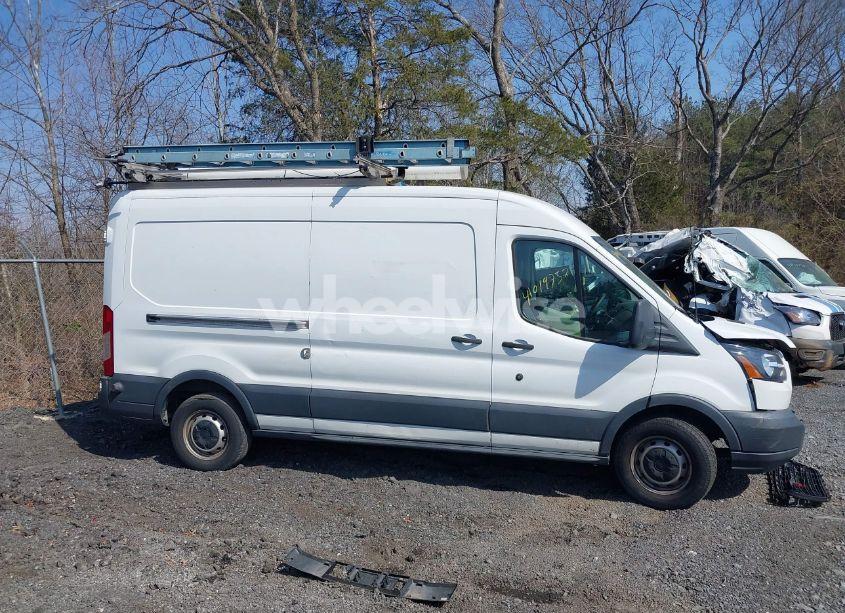 Photo 13 of 2018 Ford Transit-250 (VIN 1FTYR2CMXJKB40100)