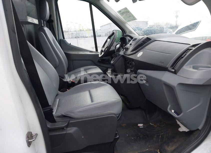 Photo 5 of 2018 Ford Transit-250 (VIN 1FTYR2CMXJKB40100)