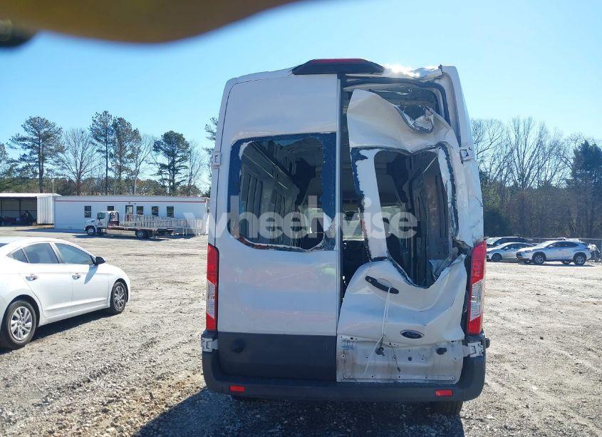 Photo 16 of 2018 Ford Transit-250 (VIN 1FTYR2XM1JKA84204)