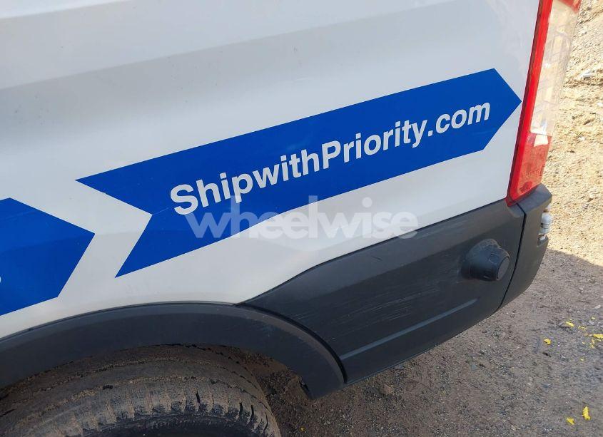 Photo 6 of 2018 Ford Transit-250 (VIN 1FTYR2XM1JKB05424)