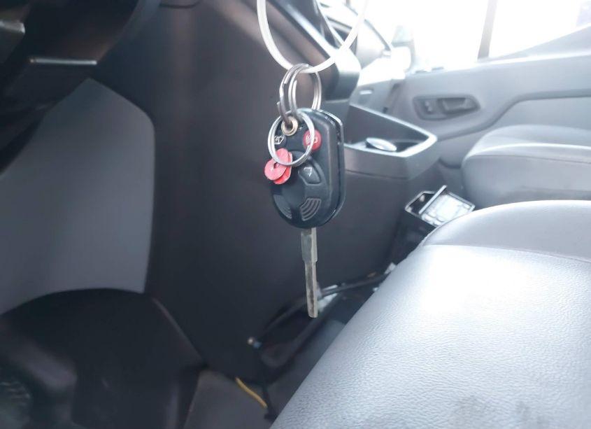 Photo 11 of 2017 Ford Transit-250 (VIN 1FTYR2XM2HKA60939)